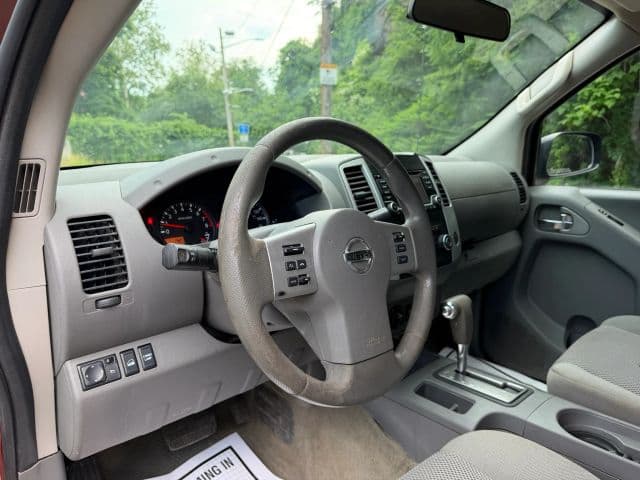 2017 Nissan Frontier 12