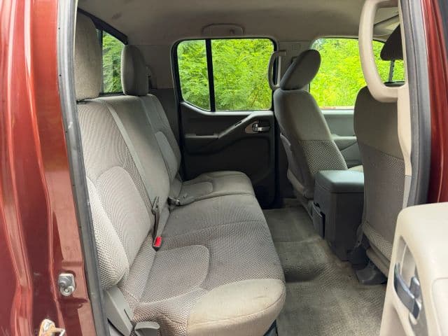 2017 Nissan Frontier 8