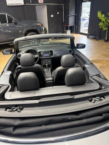 2015 Volkswagen Beetle 8