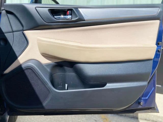 2015 Subaru Outback 16