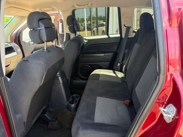 2016 Jeep Compass 6