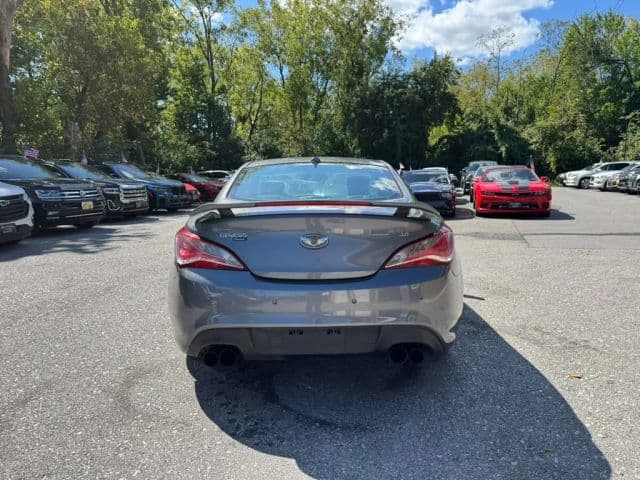 2015 Hyundai Genesis Coupe 6