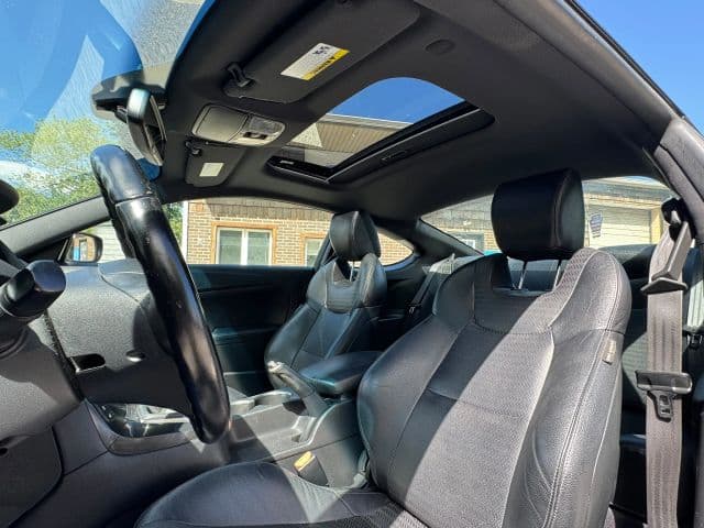 2015 Hyundai Genesis Coupe 15