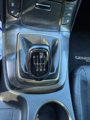 2015 Hyundai Genesis Coupe 20