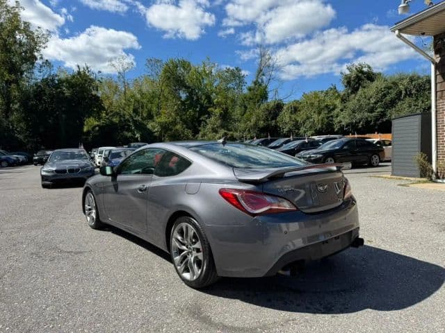 2015 Hyundai Genesis Coupe 7