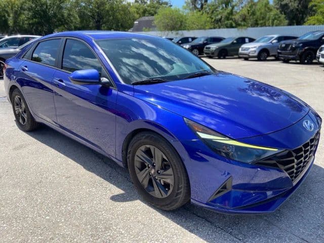 2021 Hyundai Elantra 8