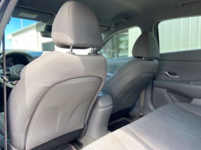 2021 Hyundai Elantra 21