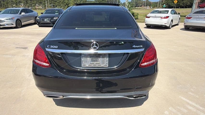 2017 Mercedes-Benz C-Class 5