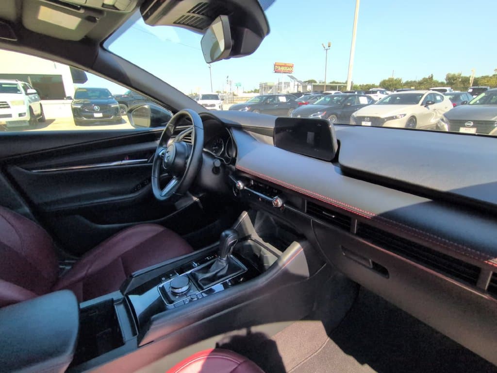2026 Mazda Mazda3 29