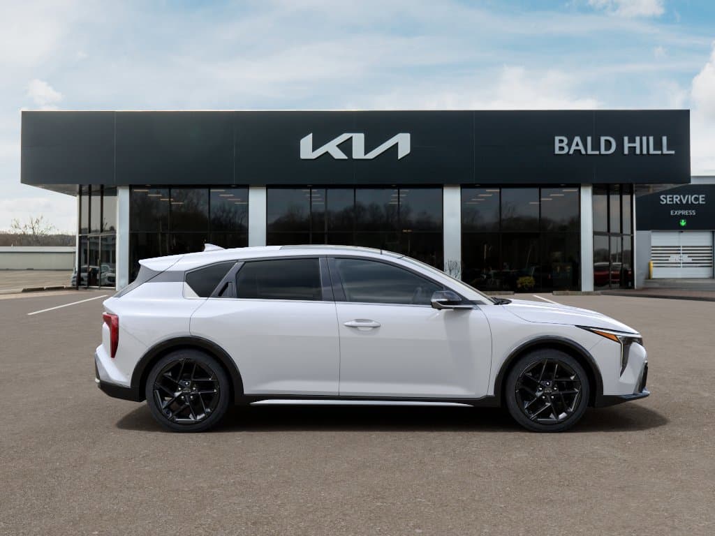 2026 Kia K4 6