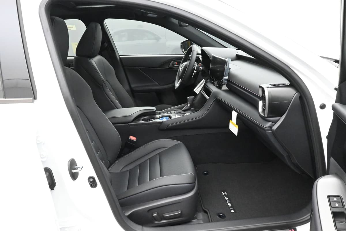 2026 Lexus IS 12