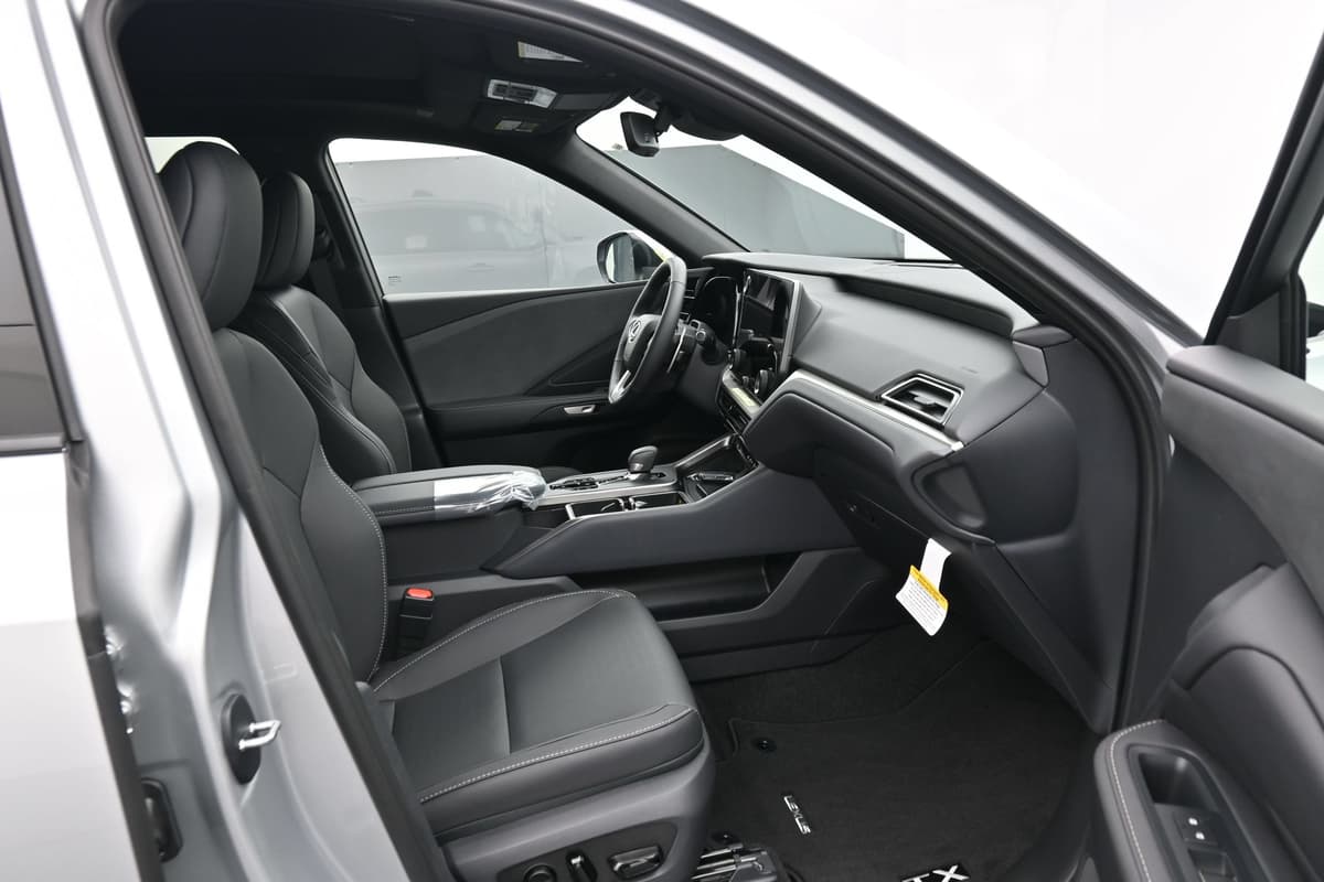 2026 Lexus TX 12