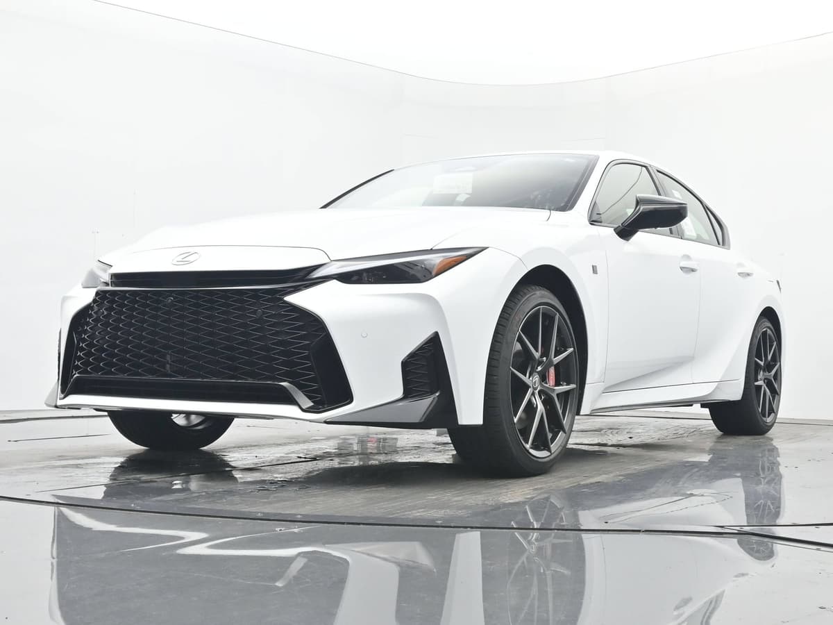 2026 Lexus IS 14