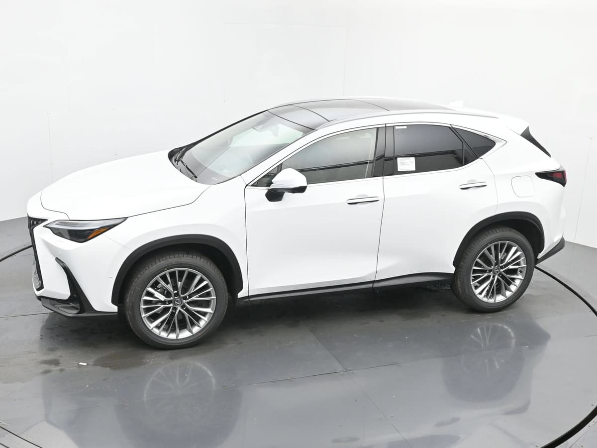 2026 Lexus NX Hybrid 23