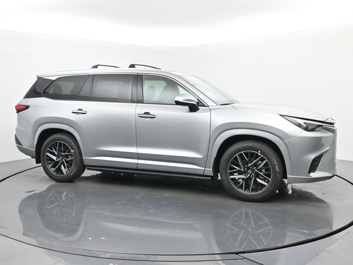 2026 Lexus TX 6