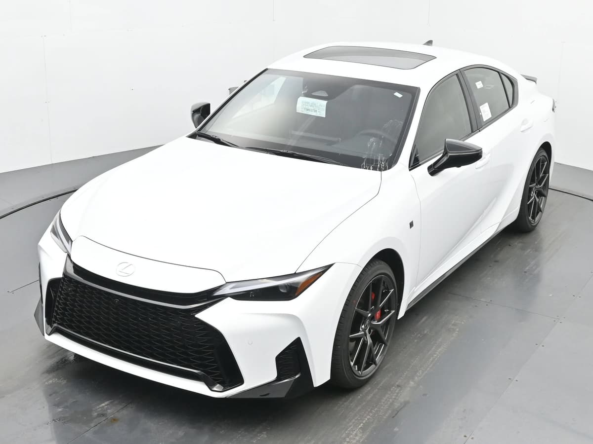 2026 Lexus IS 22