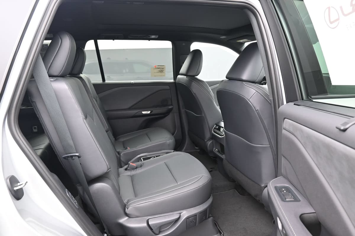 2026 Lexus TX 11