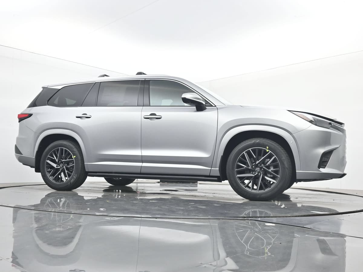 2026 Lexus TX 20