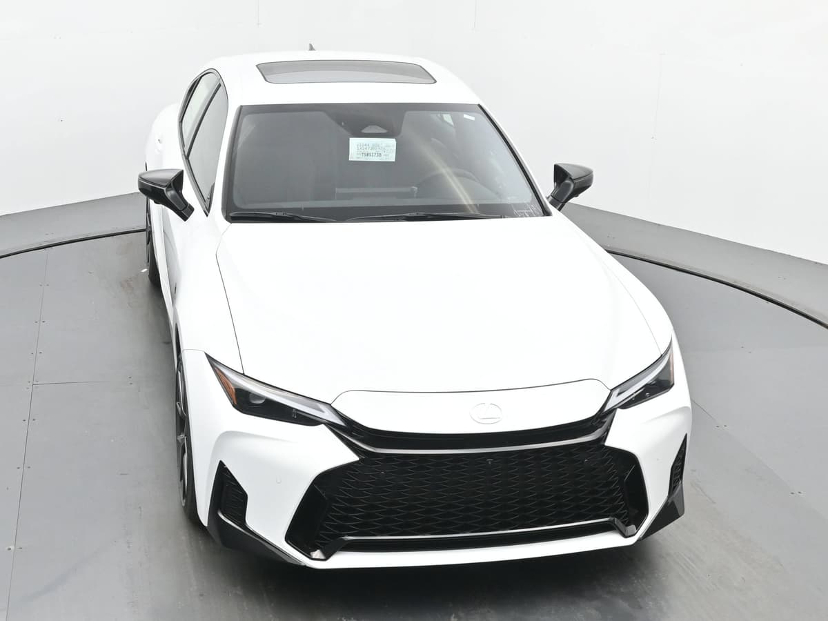 2026 Lexus IS 29
