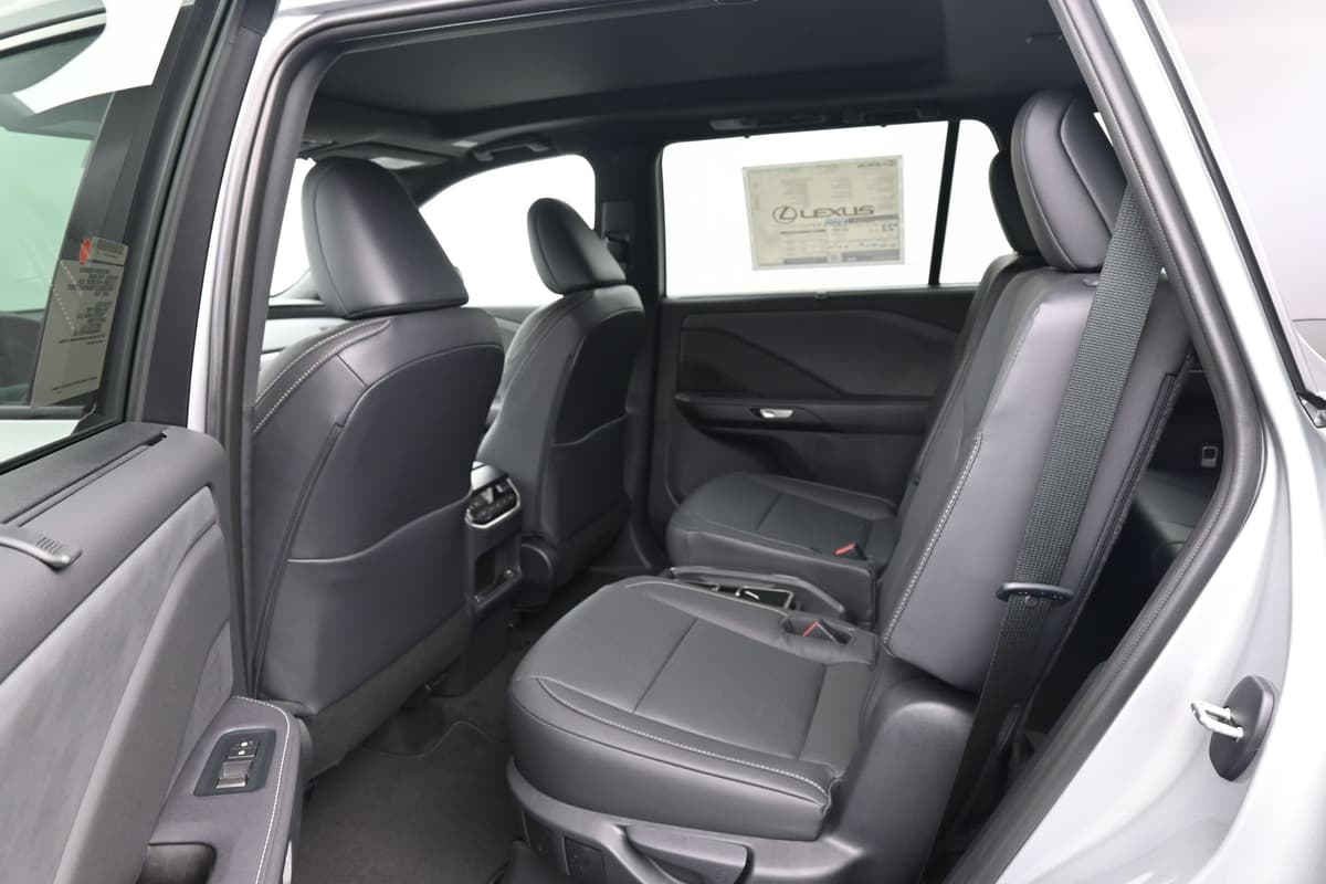 2026 Lexus TX 9