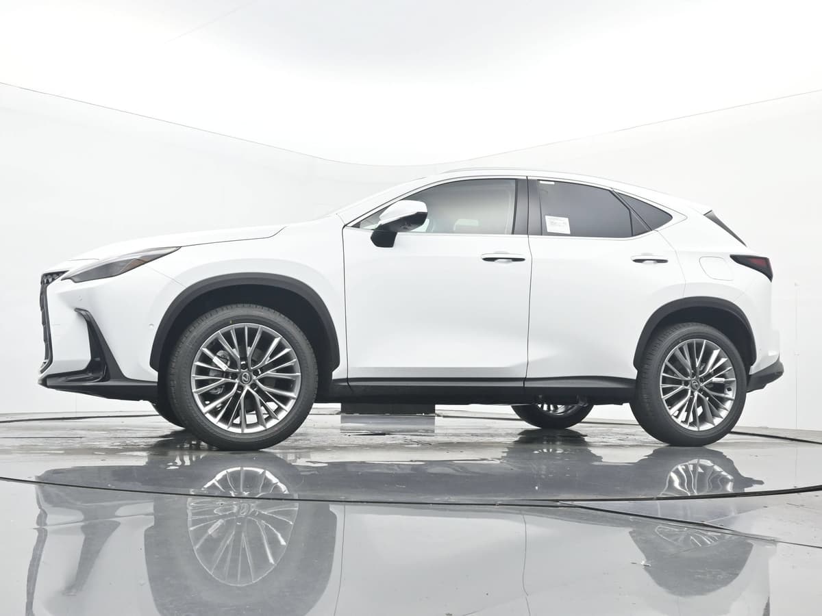 2026 Lexus NX Hybrid 15