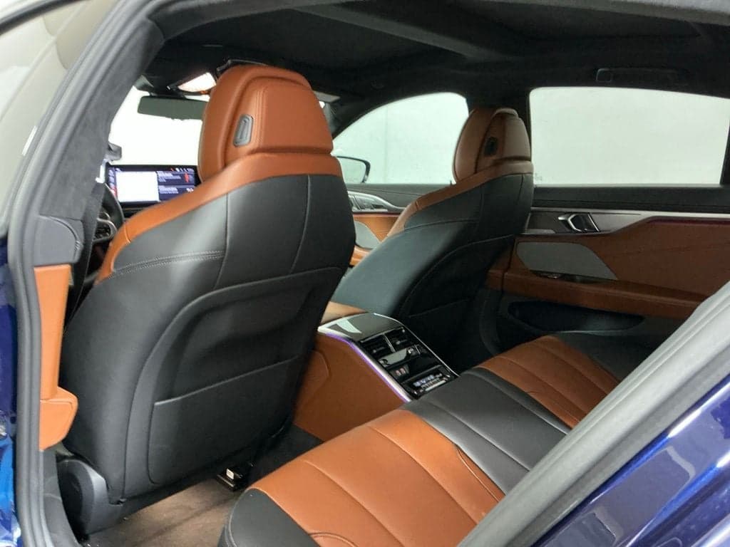 2026 BMW 8 Series 25