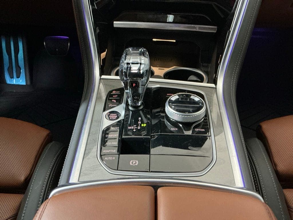 2026 BMW 8 Series 13