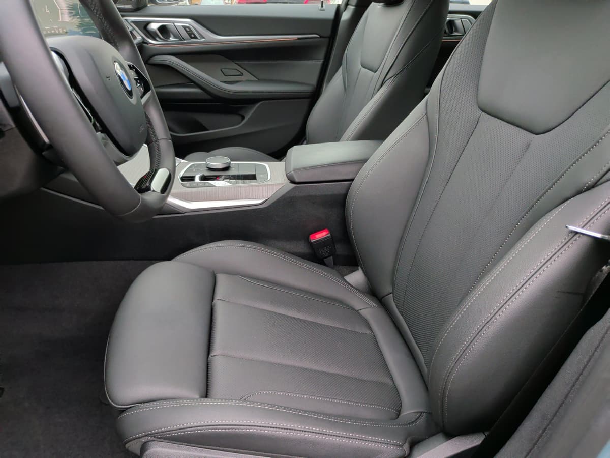 2026 BMW 4 Series 26