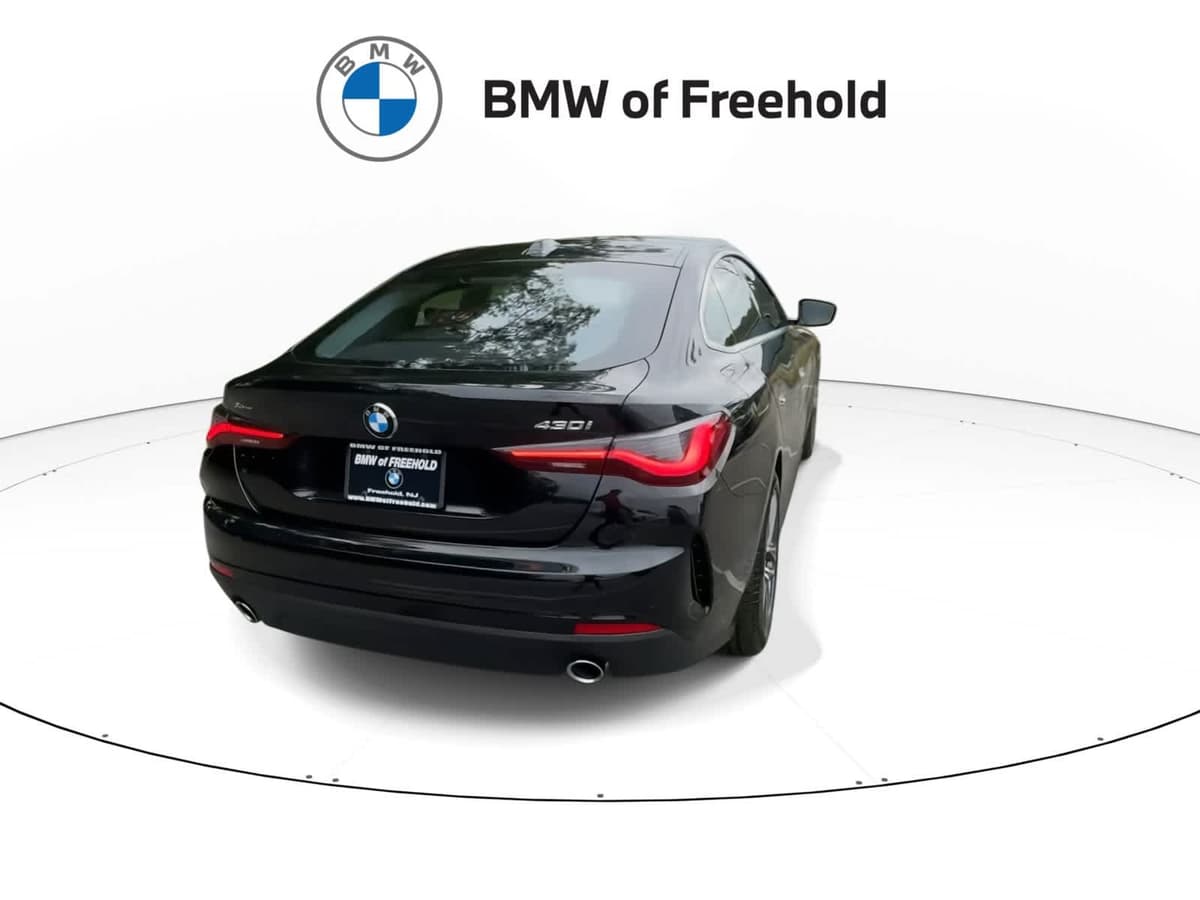 2026 BMW 4 Series 8
