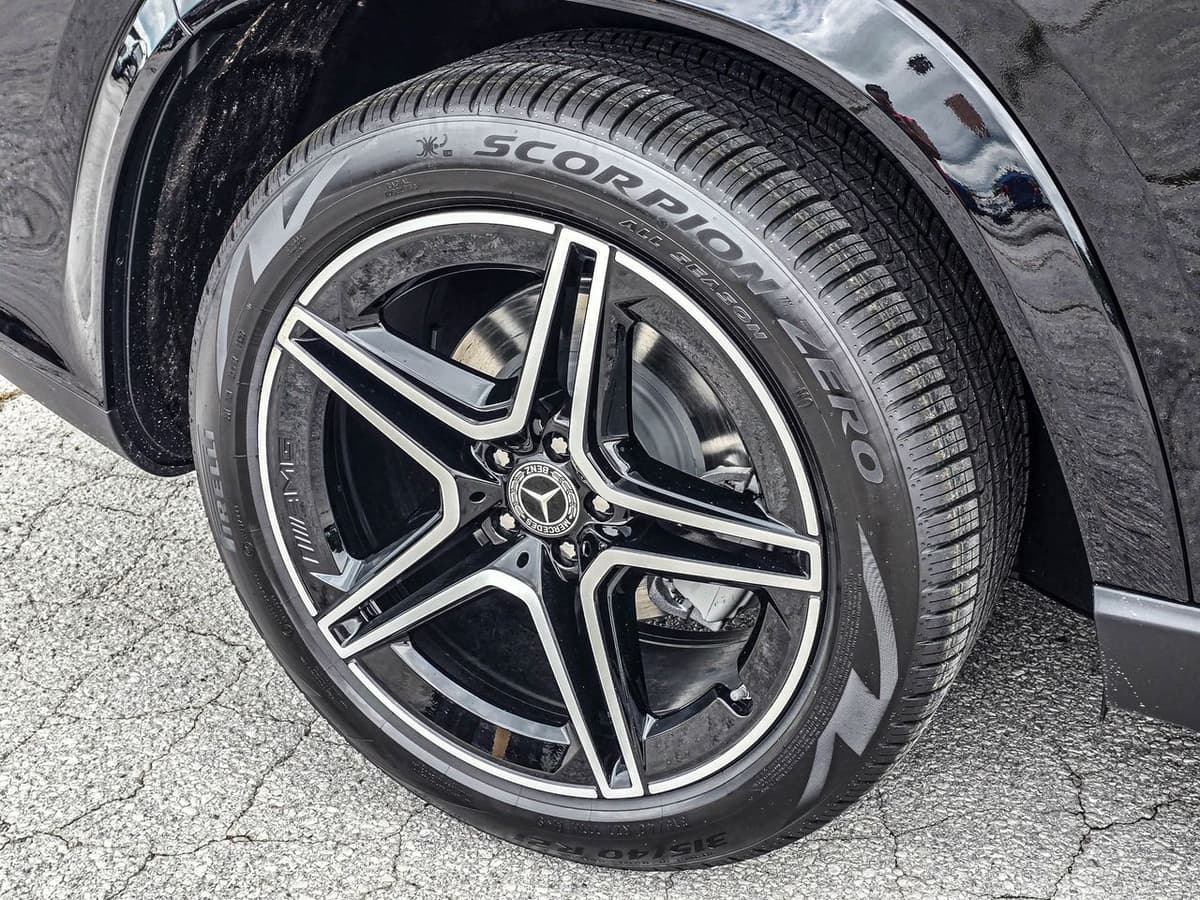 2026 Mercedes-Benz GLS 7