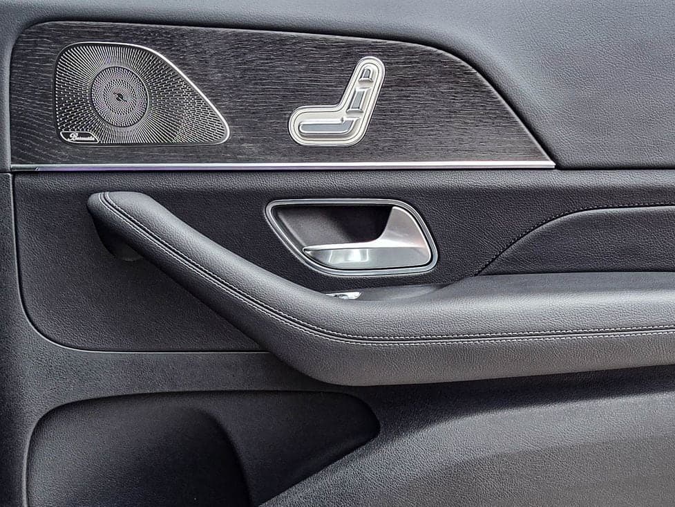 2026 Mercedes-Benz GLS 40