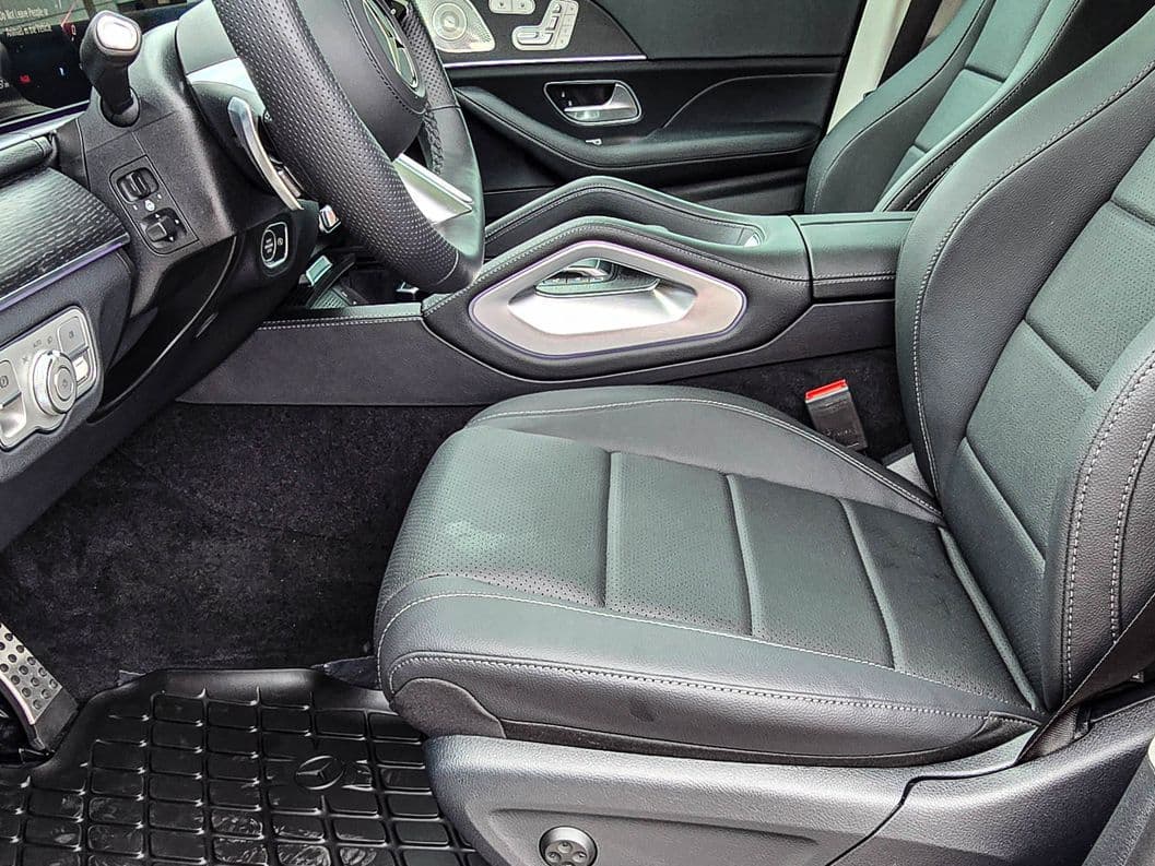 2026 Mercedes-Benz GLS 10