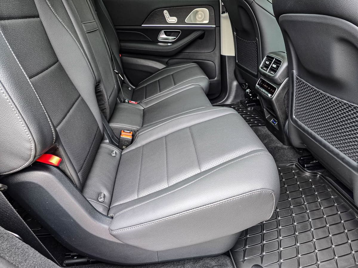 2026 Mercedes-Benz GLS 41