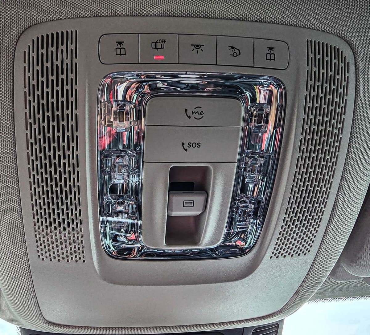 2026 Mercedes-Benz GLS 26