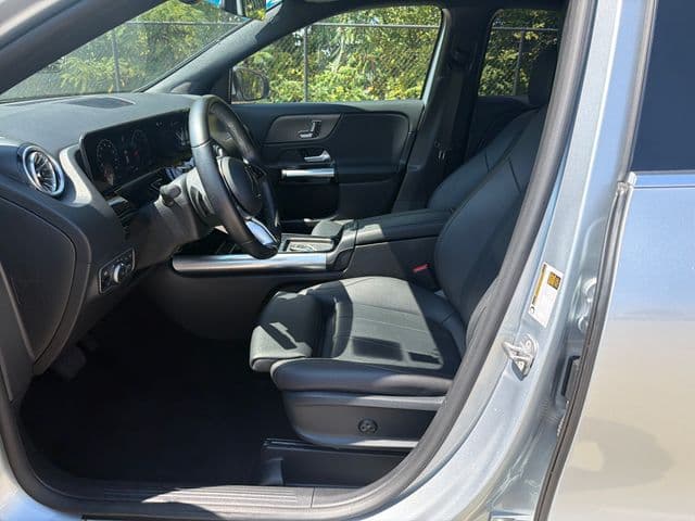2025 Mercedes-Benz GLA 10