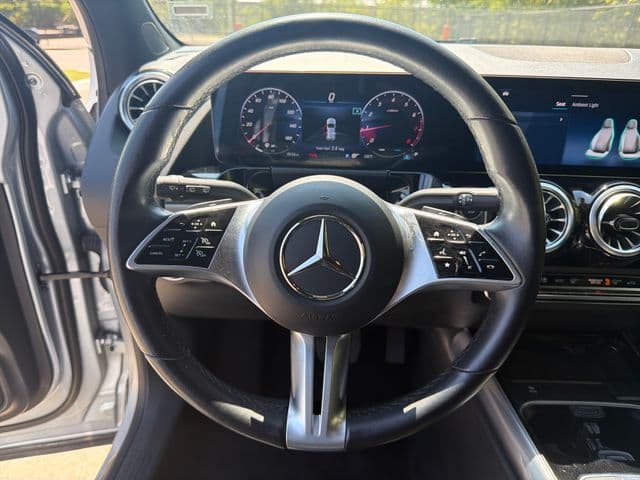 2025 Mercedes-Benz GLA 16