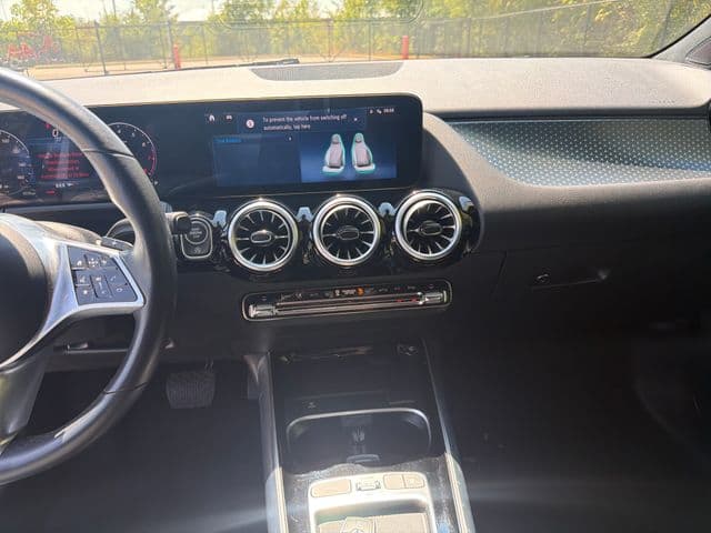 2025 Mercedes-Benz GLA 19