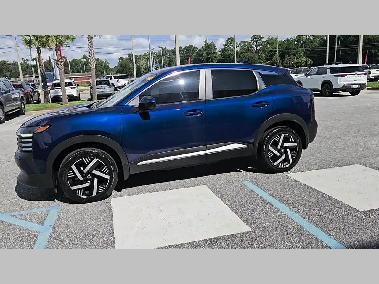 2025 Nissan Kicks 24