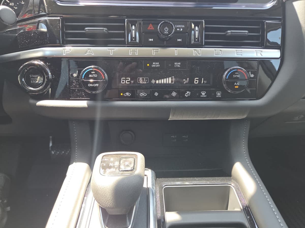 2026 Nissan Pathfinder 12