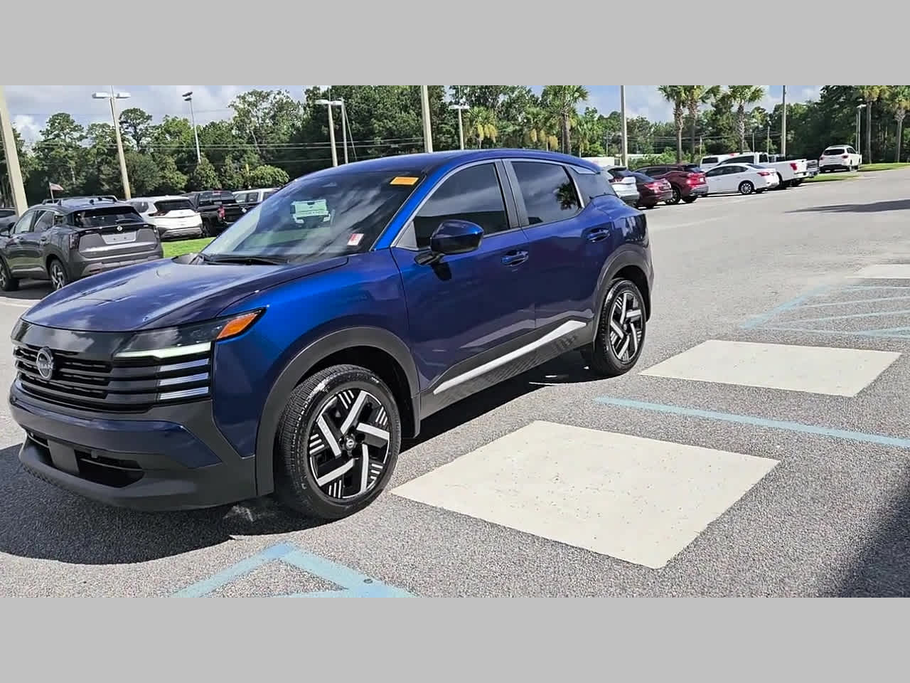 2025 Nissan Kicks 21