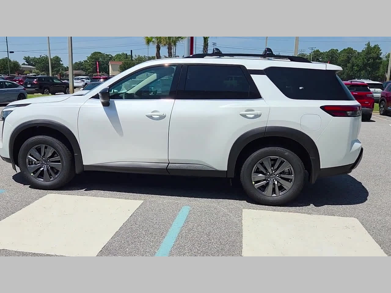 2026 Nissan Pathfinder 25