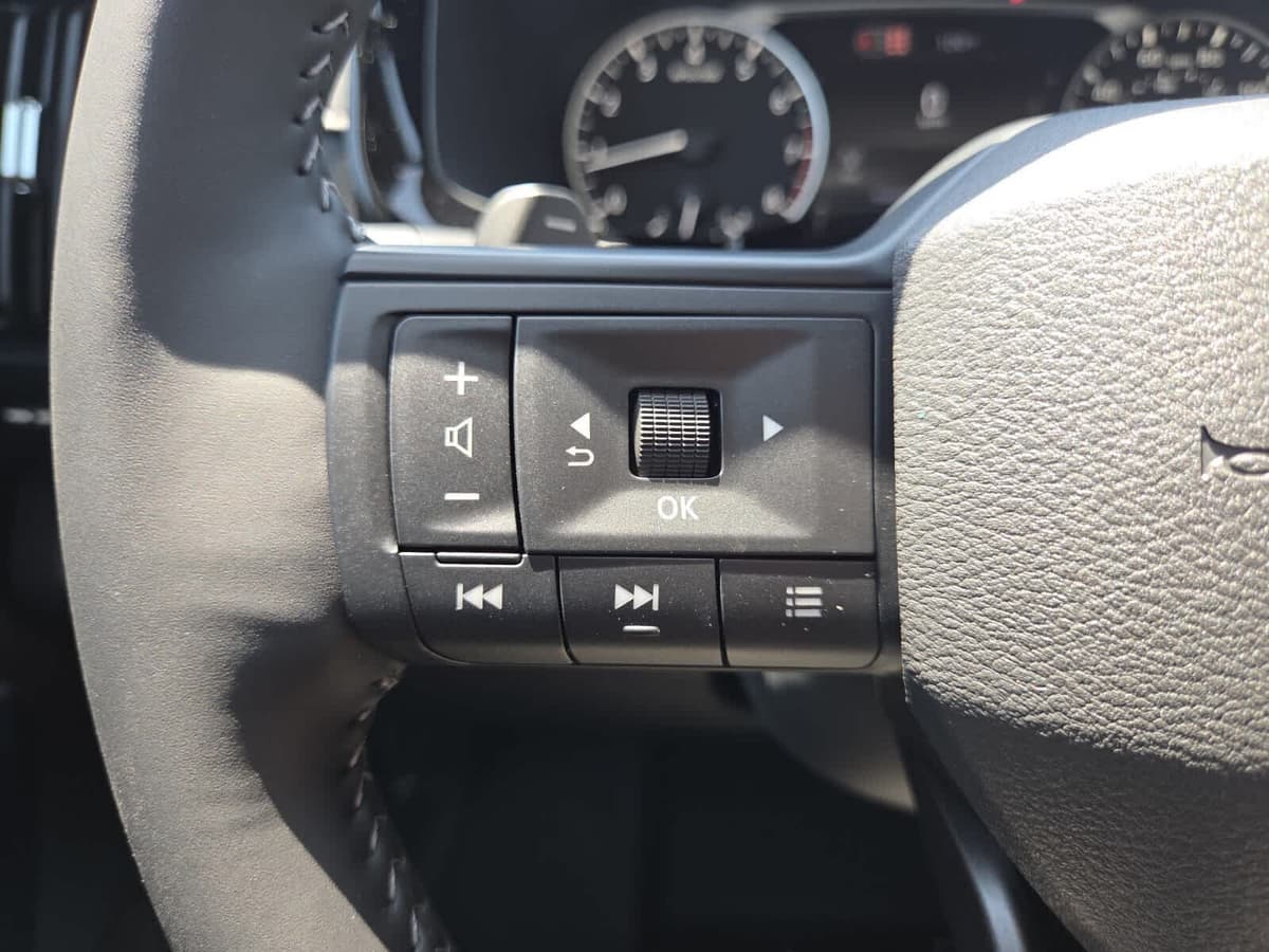 2026 Nissan Pathfinder 8