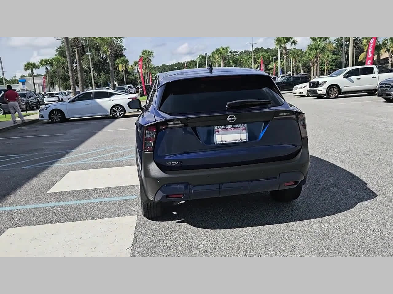 2025 Nissan Kicks 30