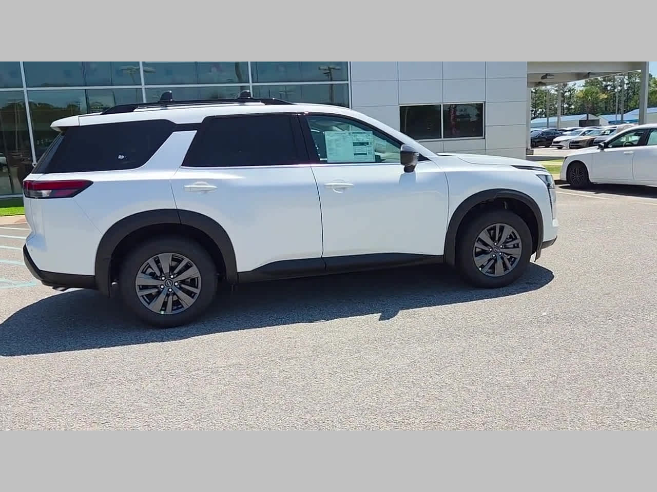 2026 Nissan Pathfinder 34