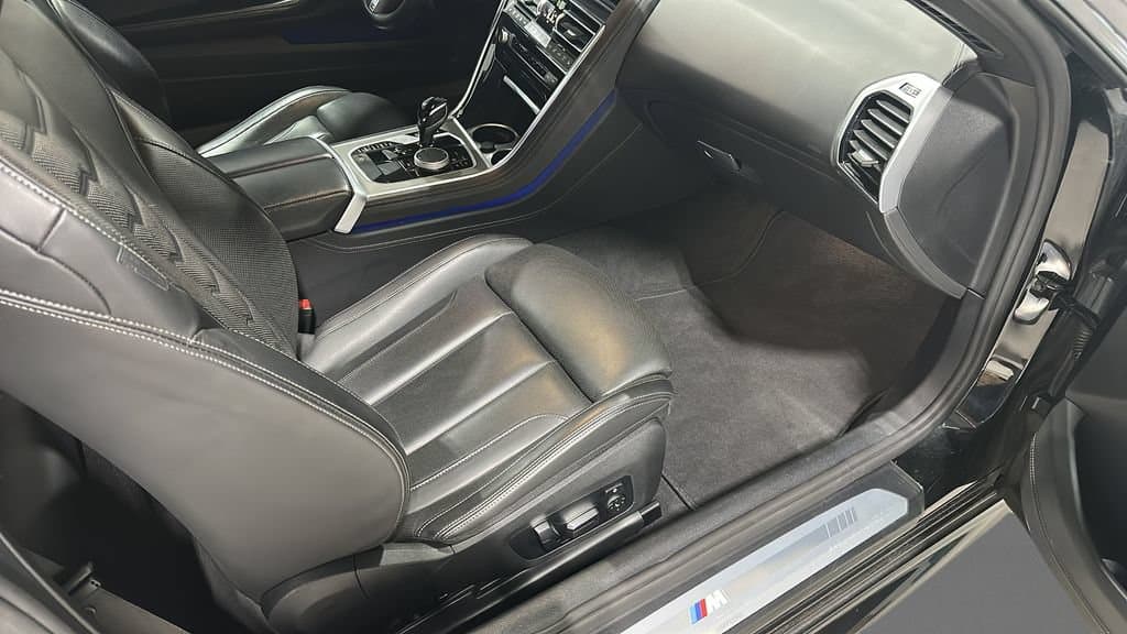 2025 BMW 8 Series 31