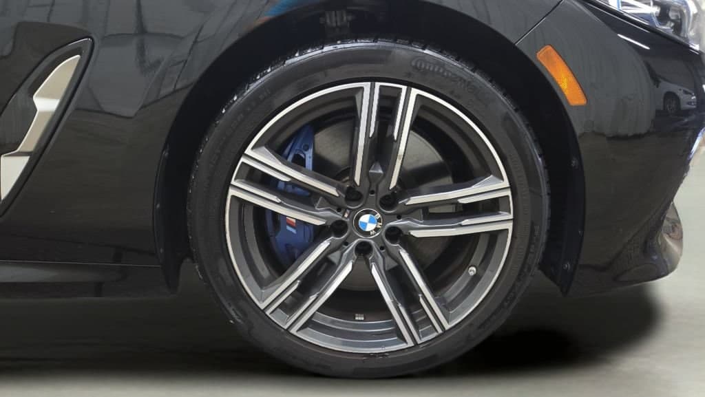 2025 BMW 8 Series 30