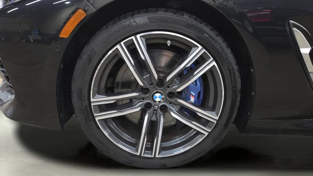 2025 BMW 8 Series 27