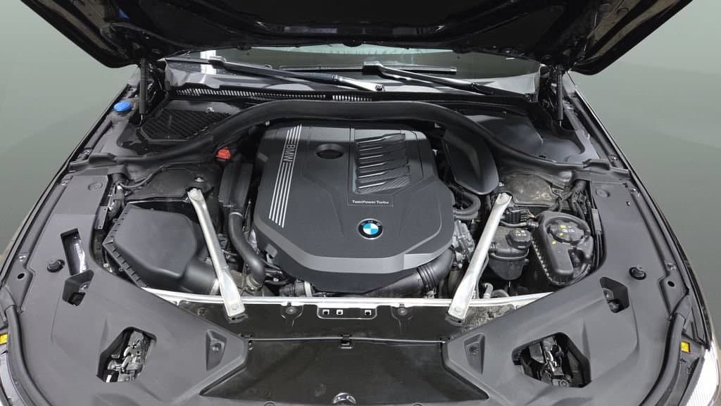 2025 BMW 8 Series 26