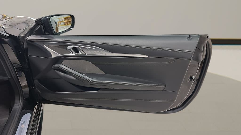 2025 BMW 8 Series 33