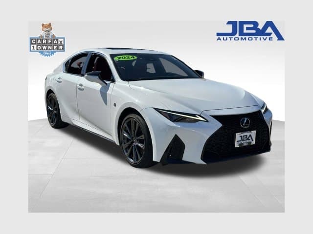 2024 Lexus IS 32